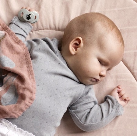  Elodie Details Silikonowy smoczek uspokajający Newborn 0m+ Pepe Mini
